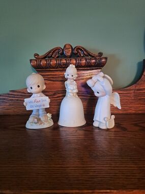 Precious Moments White Ceramic Figurine Trio with Pastel Details